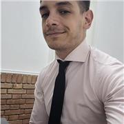 Profesor Superior en Derecho. Especialista en Docencia. Maestrando en Educación.